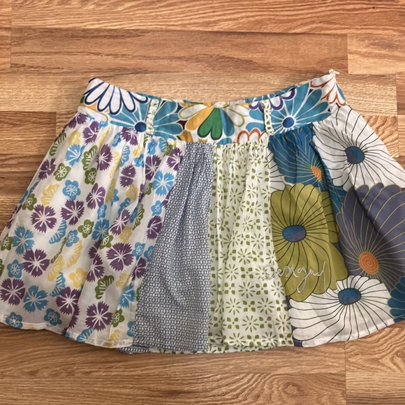 Desigual skirt like new. 100% cotton - Picture 3 of 5